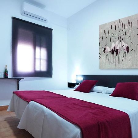 Hostal Rte. Casa Miguel Маталасканьас Экстерьер фото